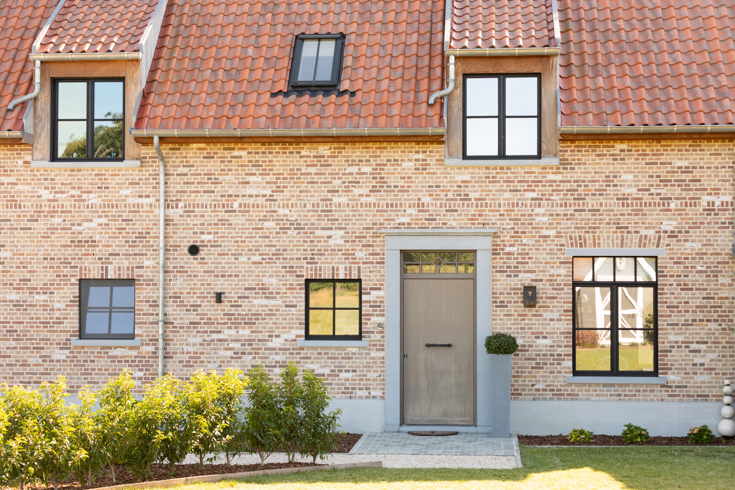 Voorgevel sfeervolle, landelijke woning in Lennik